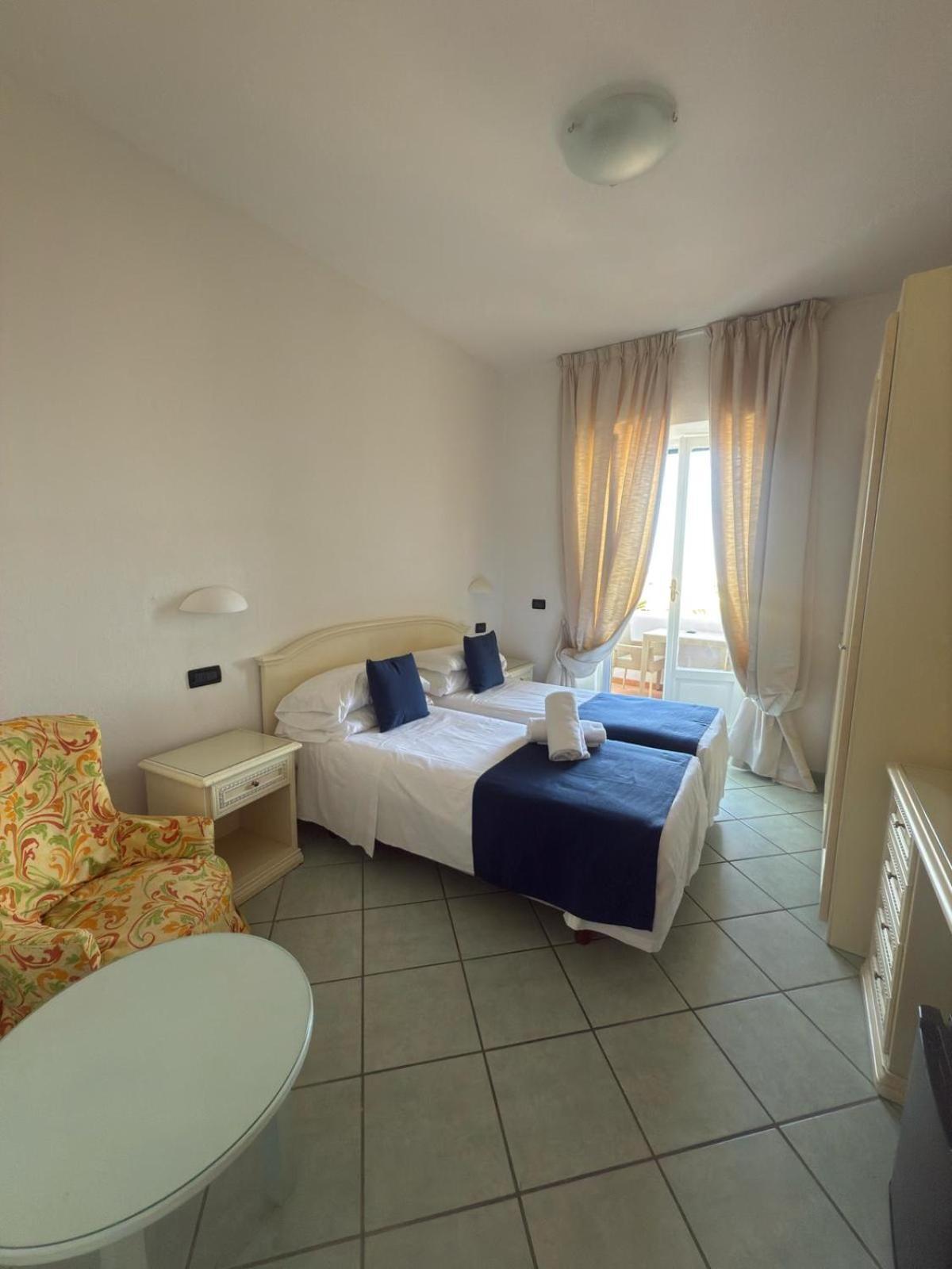 Forio di Ischia Hotel Albatros מראה חיצוני תמונה